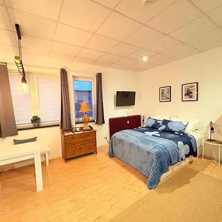 In Bester Zentraler Lage Powered By Eventraum Apartman