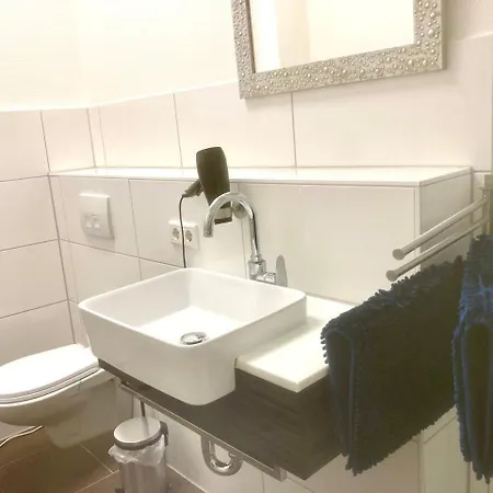 In Bester Zentraler Lage Powered By Eventraum Apartment Erfurt